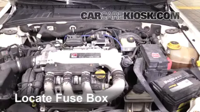2005 Saturn L300 3.0L V6 Fuse (Engine) Replace